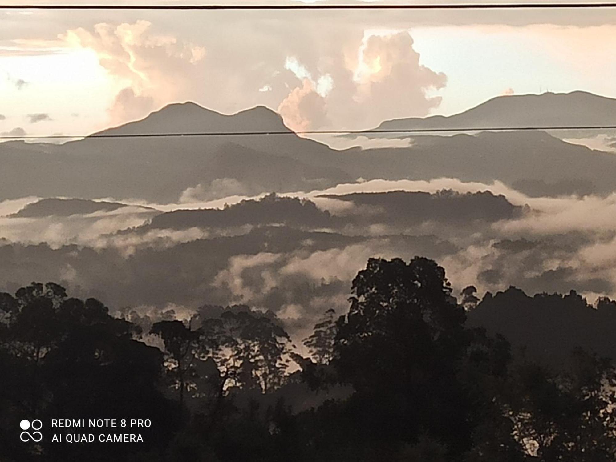 Hotel Awinco Haputale Pokoj fotografie